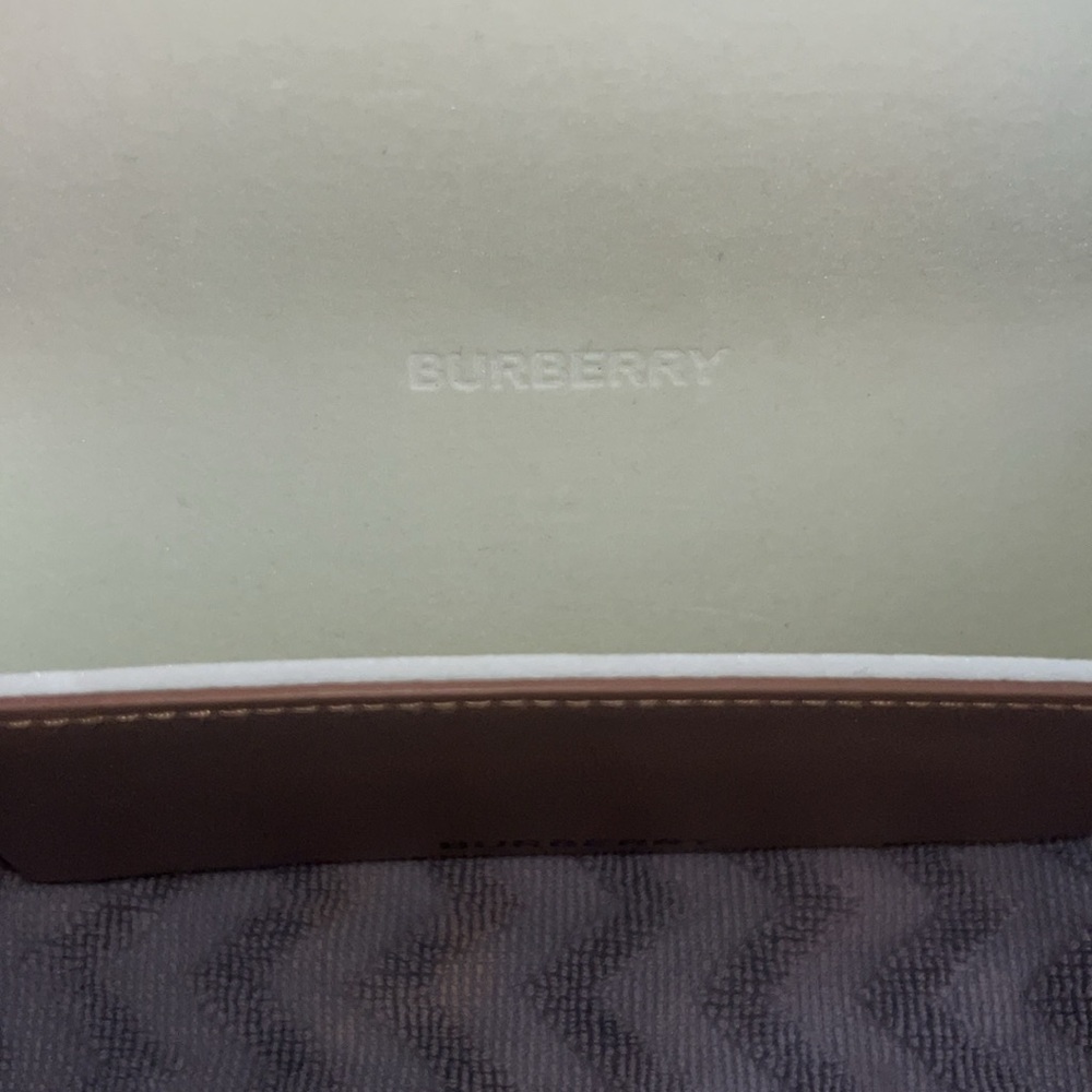 Burberry Tan Sunglasses with Case - Picture 6 of 6